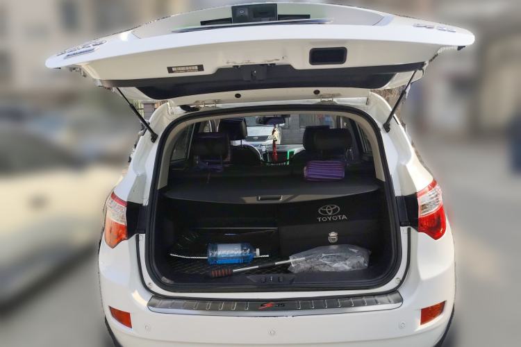 Used CHANGAN CS35 2016 1.6L Automatic Luxury Model China V Standard
