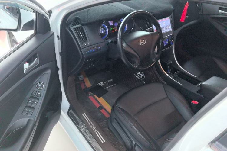 Used Hyundai Sonata 2015 Classic 2.0L Automatic Leading Edition