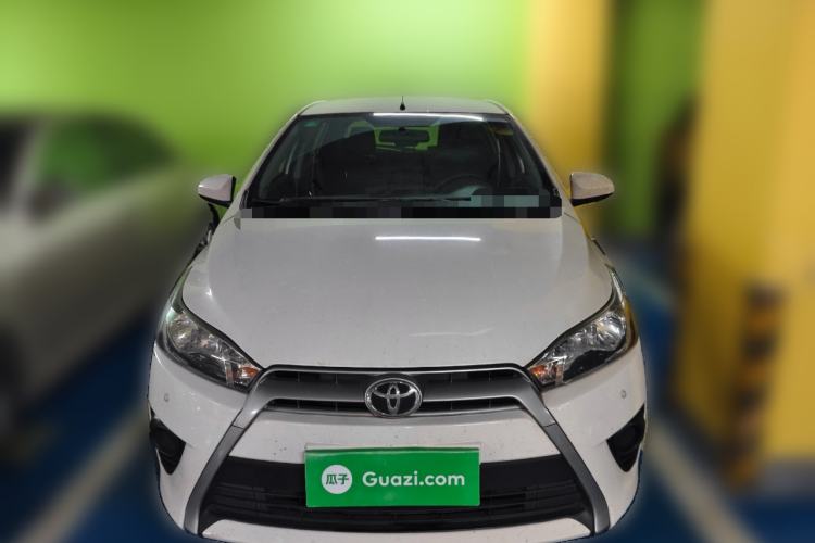 Used Toyota YARiS L Zhi Xuan 2015 1.5E Automatic Charm Edition
