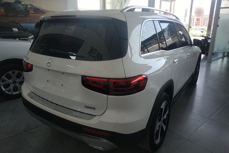 Used Mercedes-Benz GLB 2021 GLB 200 Fashion Model Rear Right 45 Deg