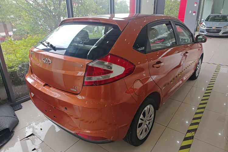 Used Chery Fengyun 2 2013 Hatchback 1.5L AMT Ruìyì Edition
