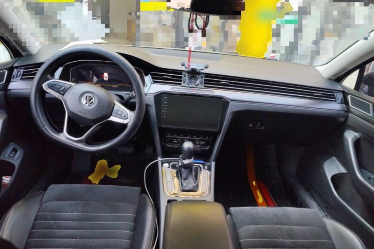 Used Volkswagen Magotan 2020 330TSI DSG Luxury Edition Center Console