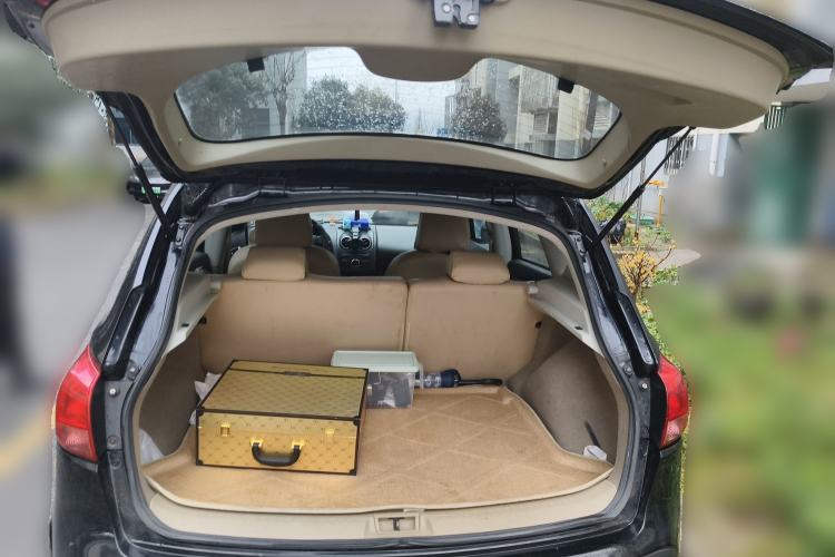 Used Nissan Qashqai 2011 1.6XE Wind 5MT 2WD Trunk