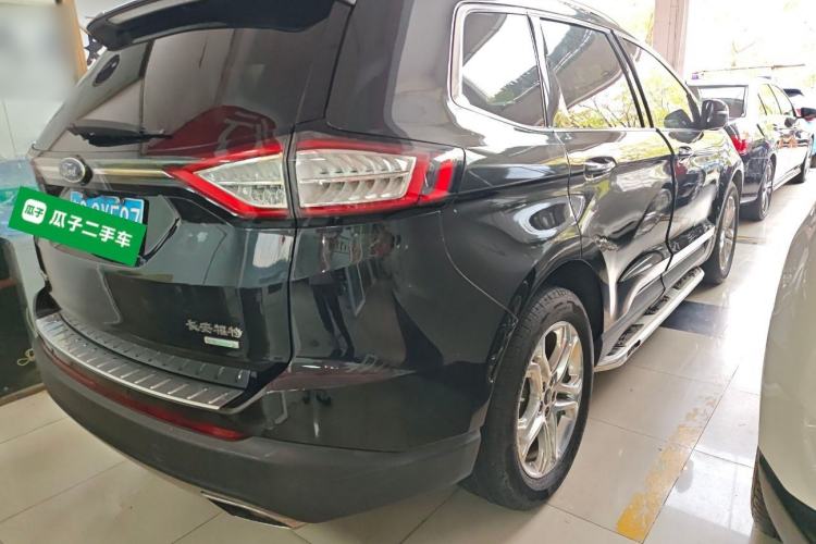 Used Ford Edge 2015 2.0T GTDi Two-Wheel-Drive High-Line Version Rear Right 45 Deg