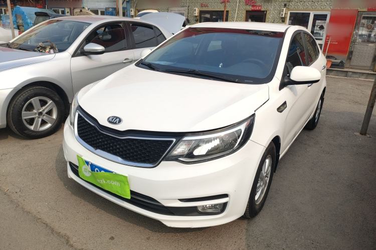 Used Kia K2 2015 Sedan 1.4L MT GLS