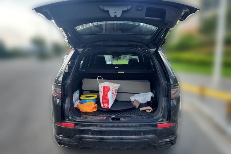 Used Land Rover Discovery Sport 2022 249 PS Metropolitan Edition 5 Seats