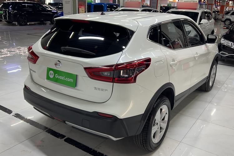 Used Nissan Qashqai 2021 2.0L CVT Smart Enjoyment Version