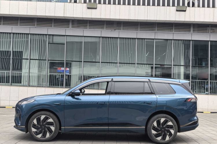 Used Dongfeng eπ eπ008 2024 636Max All-Electric Version 6 Seats