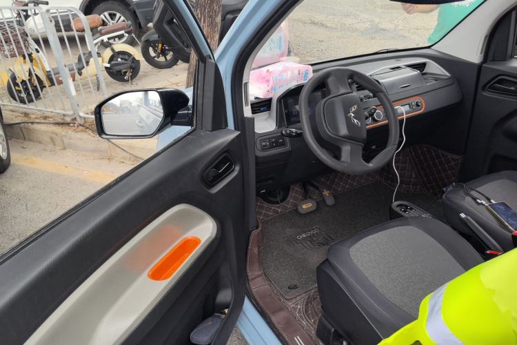 Used Wuling Hongguang MINIEV 2022 Easy Version Lithium Iron Phosphate Driver Seat