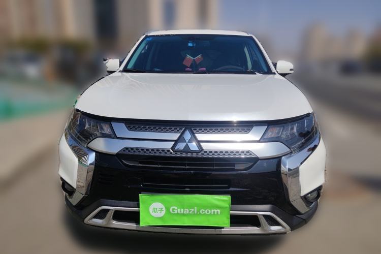 Used Mitsubishi Outlander 2020 2.4L 4x4 Zhi Xiang Edition 5 Seats