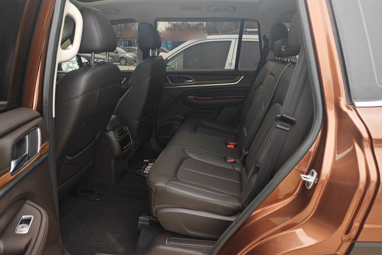 Used Roewe RX8 2018 30T Smart Connectivity Two-Wheel Drive Flagship Edition