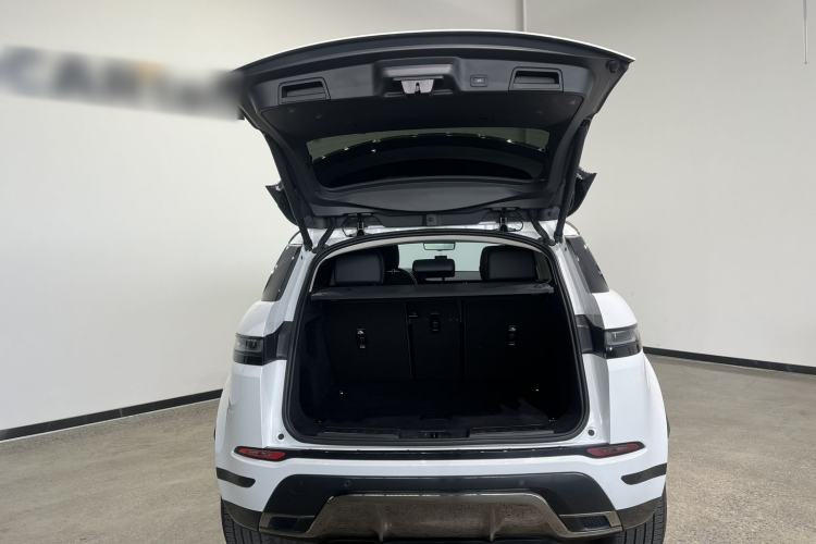 Used Land Rover Range Evoque 2023 Aurora L 249 PS Luxury Edition
