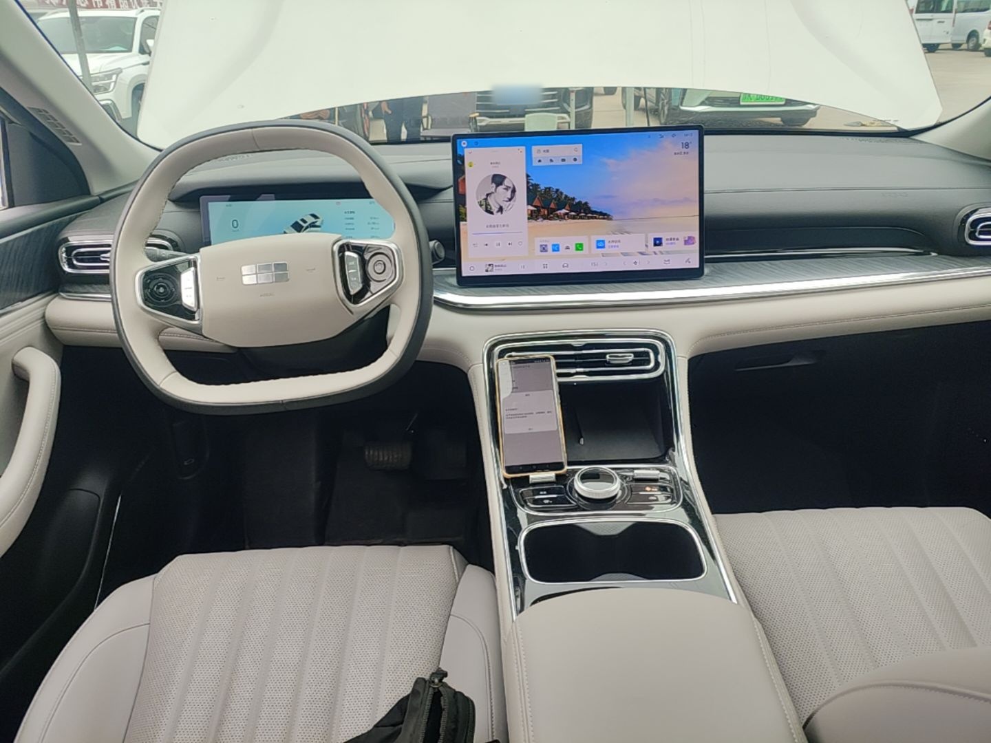 Geely Galaxy Stellar 6 2026 Model 125km Exploration+ Edition — снимка 12