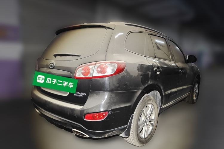 Used Hyundai Santa Fe Classic 2010 2.4 Luxury Edition 7-Seater Four-Wheel Drive