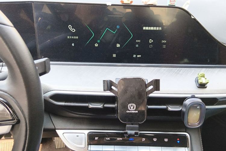 Used CHANGAN Eado 2022 PLUS Blue Whale NE 1.4T GDI DCT Prestige Edition
