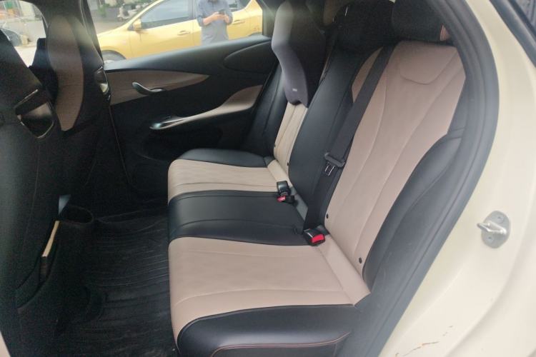 Used BYD Dolphin 2023 420 km Free Version
