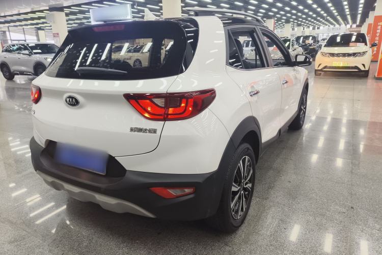 Used Kia kx1 Stonic 2021 1.4L CVT Fun & Sunroof Model
