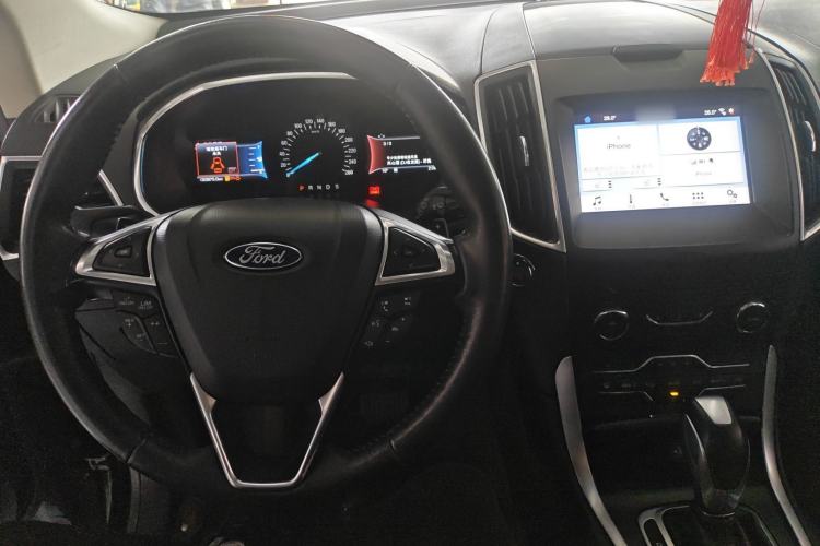 Used Ford Edge 2016 EcoBoost 245 Two-Wheel-Drive Titanium 7-Seater