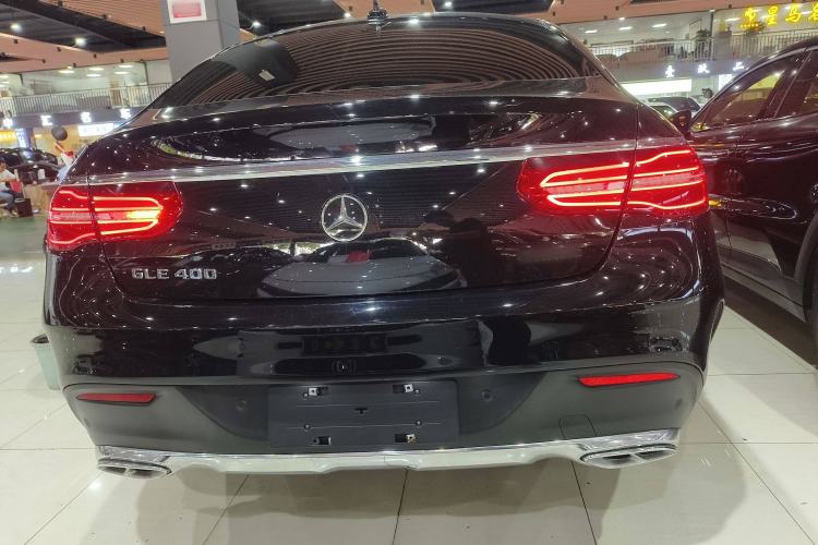 Used Mercedes-Benz GLE Coupe 2017 GLE 400 4MATIC Coupe SUV