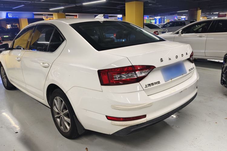 Used Skoda Octavia 2022 1.5L Automatic Comfort Edition Rear Left 45 Deg