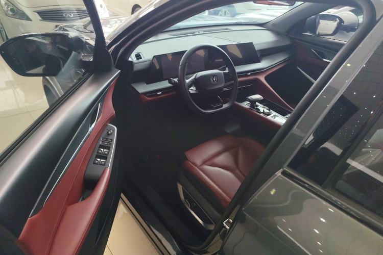 Used Changan CS75 PLUS 2022 2nd Generation 1.5T Automatic Prestige Version
