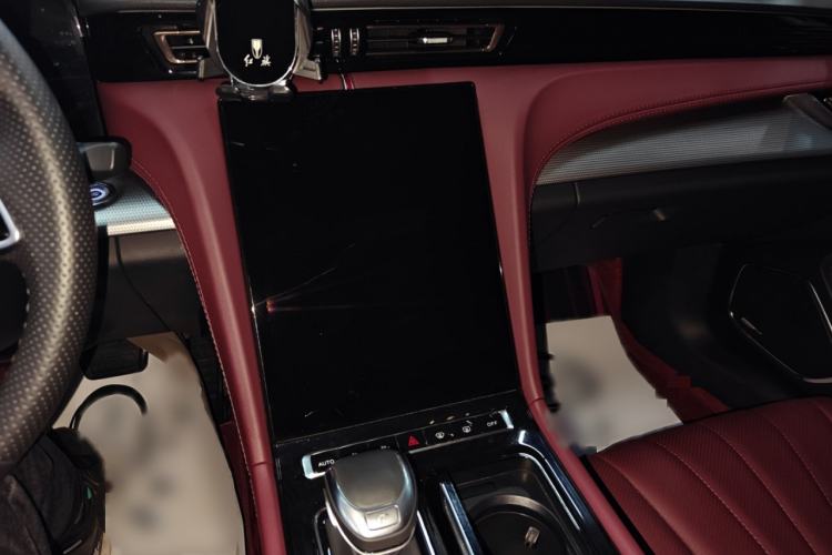 Used Hongqi H5 2024 1.5T DCT Smart Connect Flagship Edition Audio And AC Panel