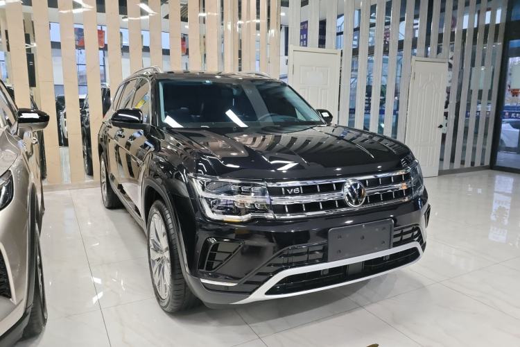 Used Volkswagen Teramont 2021 530 V6 All-Wheel Drive Prestige Flagship Edition Front Right 45 Deg