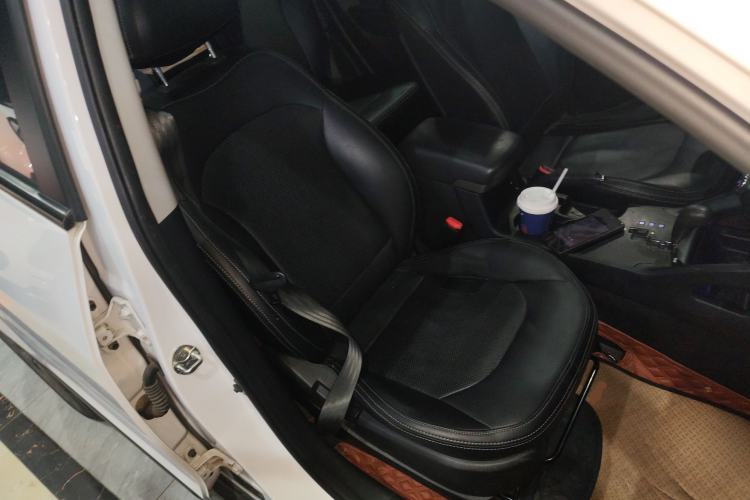 Used Hyundai ix35 2015 2.0L Automatic 2WD Comfort Edition China V Standard Right Front Seat