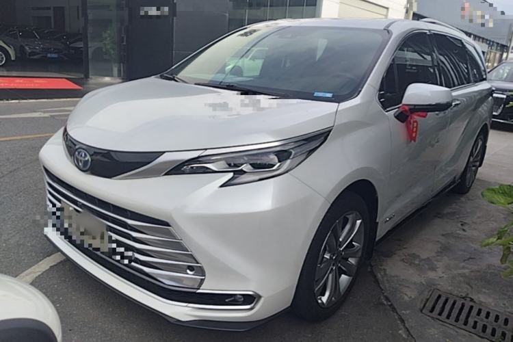 Used Toyota SIENNA 2021 2.5L Hybrid Platinum Edition
