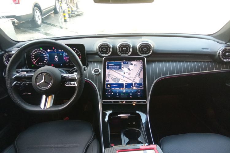 Used Mercedes-Benz C-Class 2024 Facelifted C-Class 260 L Night Edition Sports Version