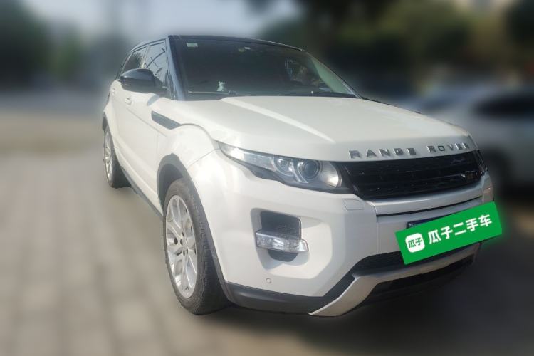 Used Land Rover Range Evoque 2014 2.0T 5-Door Ignite Edition Front Right 45 Deg