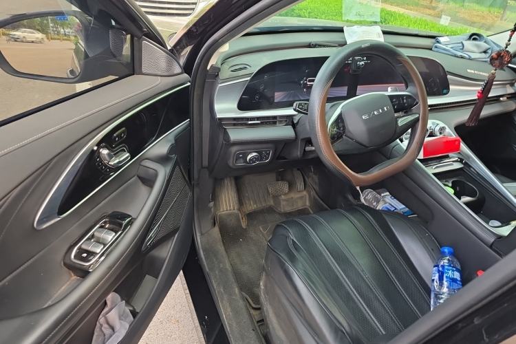 Used EXEED Lingyun 2025 Model 300T Two-Wheel-Drive Moonlit Night Edition Driver Seat