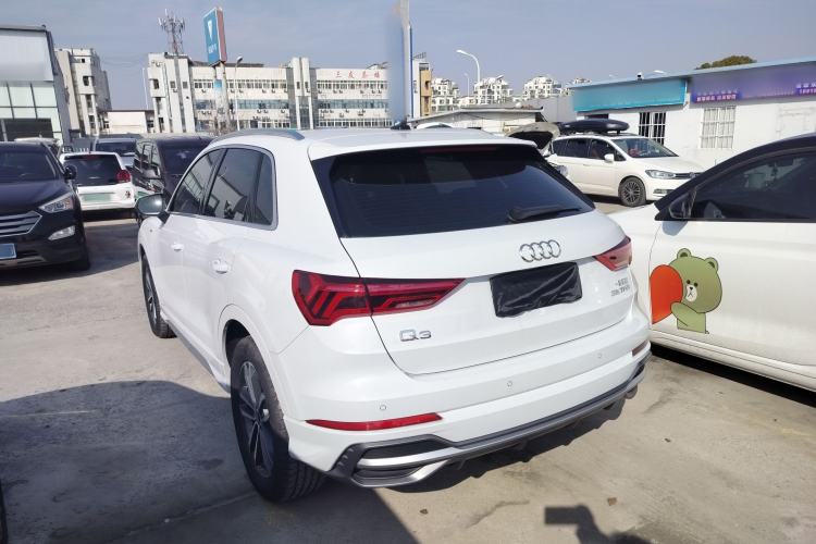 Used Audi Q3 2022 35 TFSI Progressive Dynamic Edition
