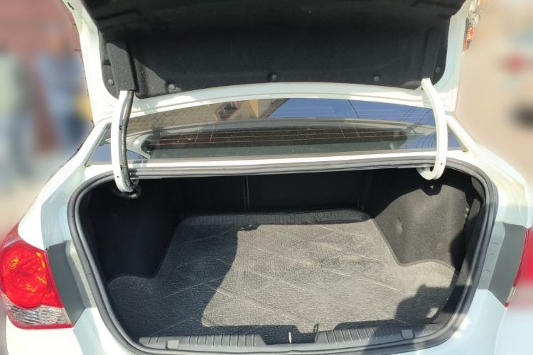 Used Chevrolet Cruze 2013 1.6L SE MT
