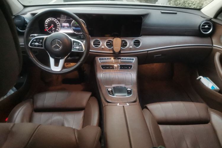 Used Mercedes-Benz E-Class 2019 E 260 L 4MATIC
