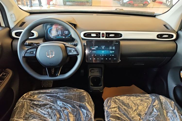 Used Leapmotor T03 2025 310 Comfort Edition Center Console