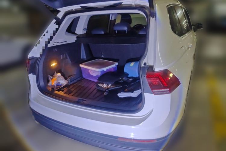 Used Volkswagen Tiguan L 2018 330TSI Automatic Two-Wheel Drive Luxury Edition