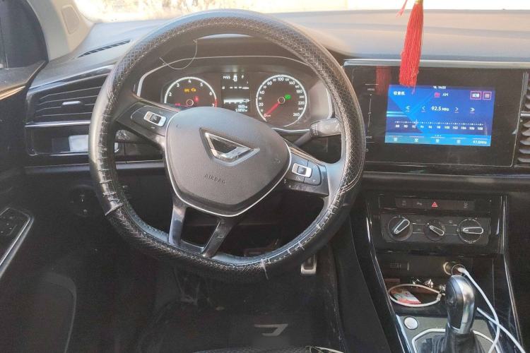 Used Jetta VS5 2021 280TSI Automatic Enjoyment Model Steering Wheel