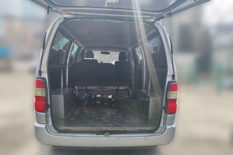 Used Jinbei Express 2017 2.0L Standard Version V19