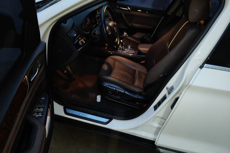 Used BMW X4 2014 xDrive20i X Design Package Driver Seat