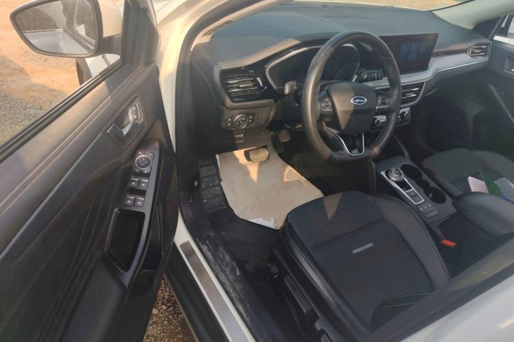 Used Ford Focus Active 2021 EcoBoost 180 Automatic Trendy Model
