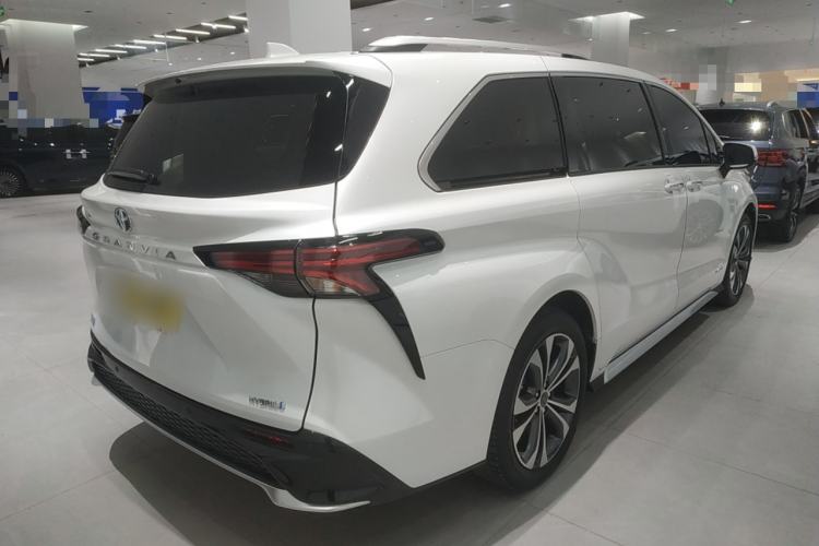 Used Toyota Granvia 2023 2.5L Hybrid Prestige PLUS Edition