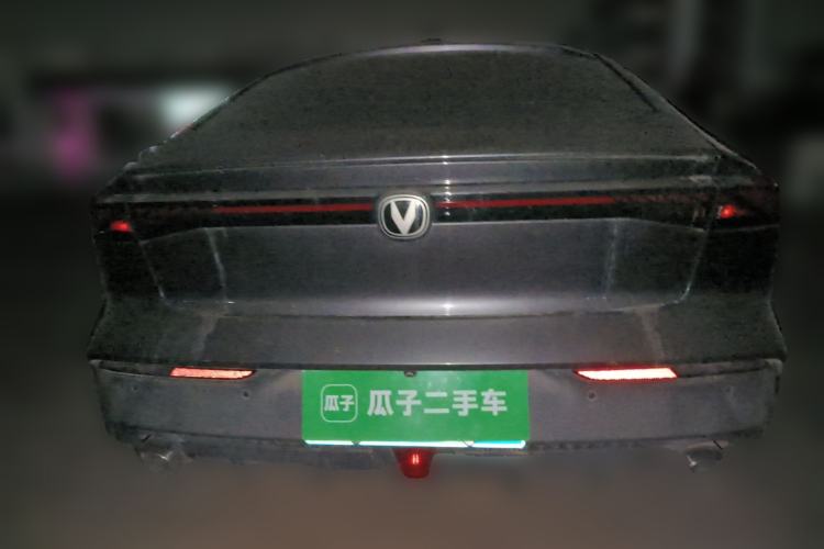 Used CHANGAN UNI-V 2022 1.5T Smart Navigation Version Rear