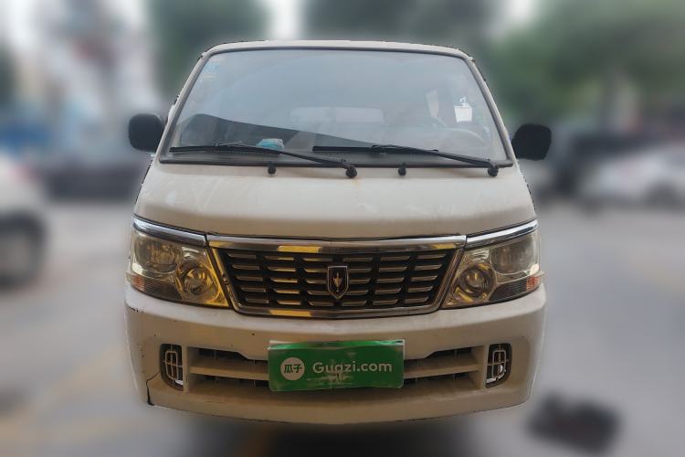 Used Jinbei Hiace 2011 2.0L 5th Generation Kuaiyunwang Standard Version 4G19 Front