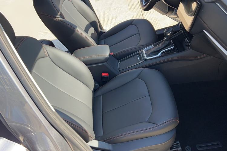 Used Roewe RX3 2021 PRO 1.6L CVT Elite Model
