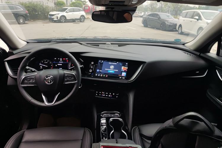 Used Buick Envision 2022 Facelift Encore S 552T Two-Wheel-Drive Luxury Model
