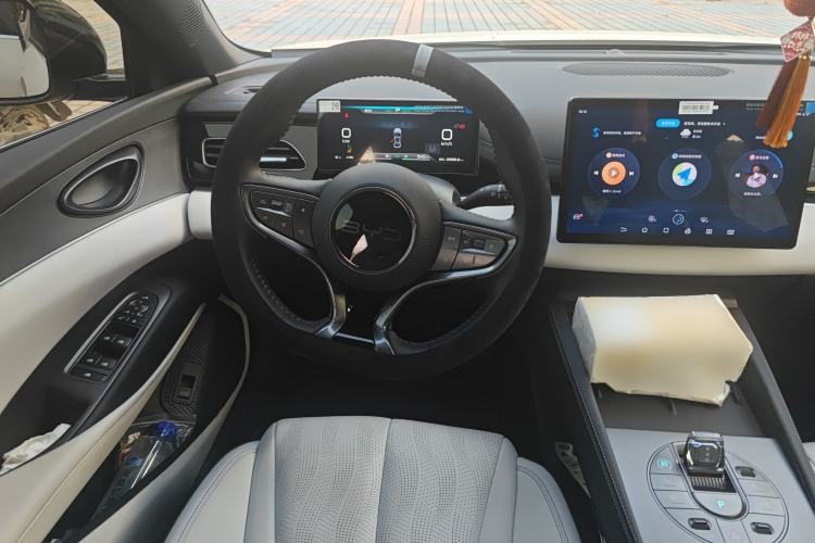 Used BYD Seal 06 New Energy 2024 DM-i 120KM Luxury Model