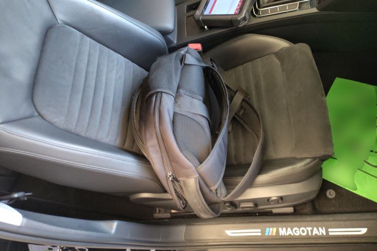 Used Volkswagen Magotan 2018 330TSI DSG Luxury Model Right Front Seat