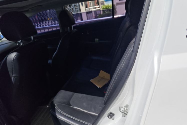 Used Kia Sportage R 2014 2.0L Automatic Two-Wheel Drive Premium Trim
