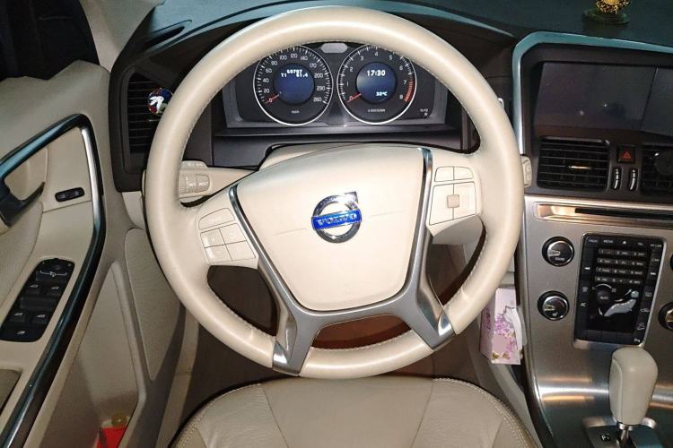 Used Volvo XC60 2012 T6 AWD Comfort Edition
